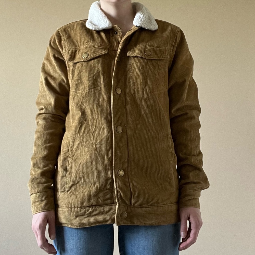 SOLD ON DEPOP: Brooklyn Cloth tobacco Sherpa lined corduroy trucker jacket